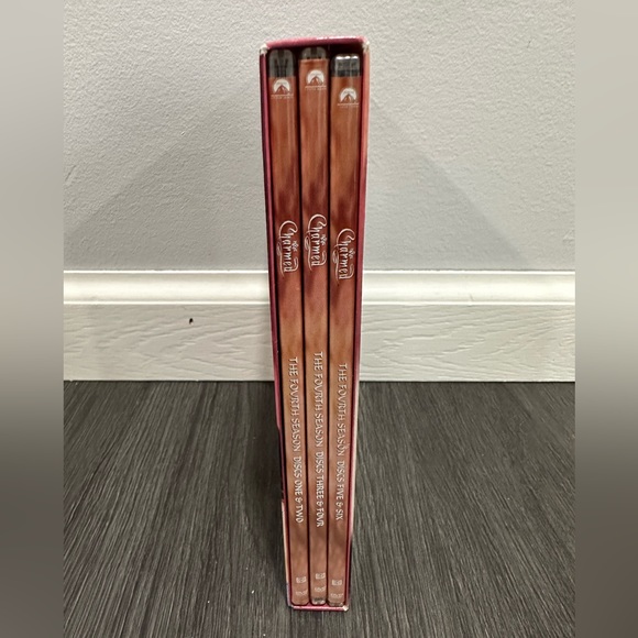 Charmed the complete fourth season DVD - great condition - Picture 3 of 3